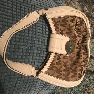 Authentic Michael Kors Purse 👜